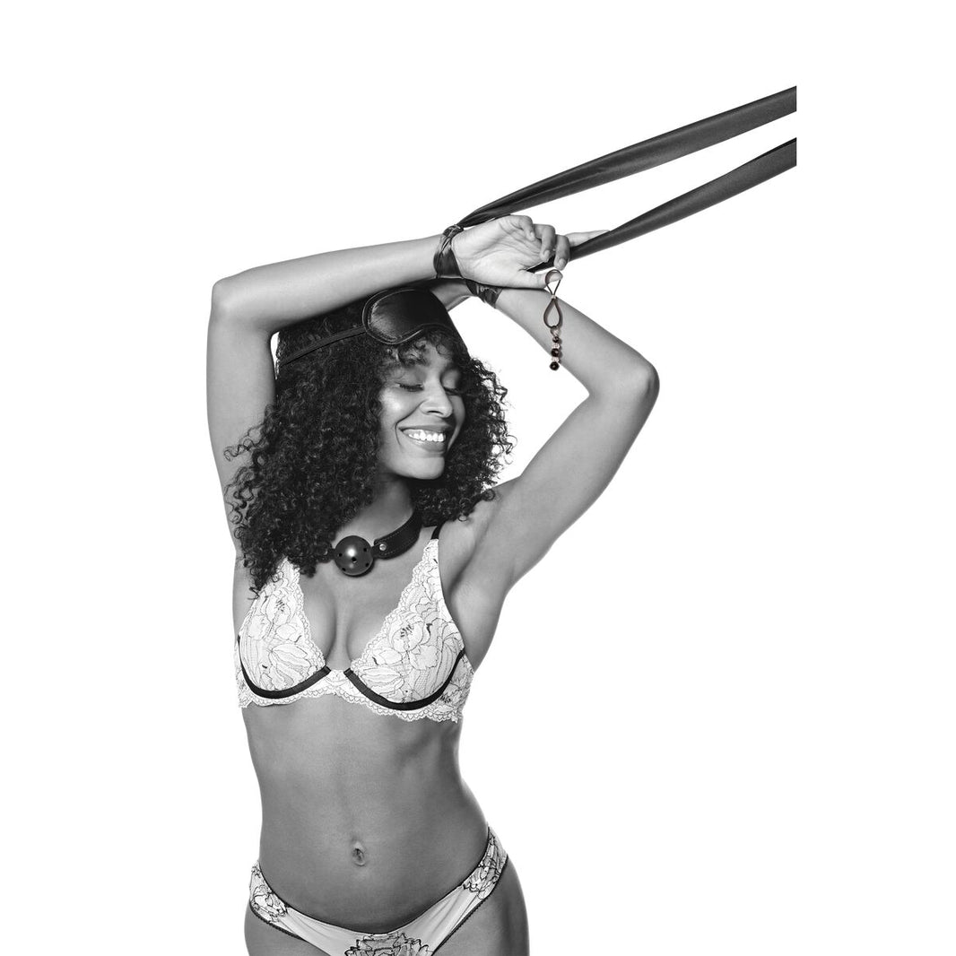 V4H212318606254977B944470D0FD3FED67R4635496P2