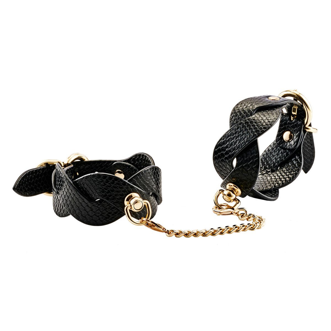 V4HF7B1FFEB1579DF5C3B4A985199A0661DR7216874P2