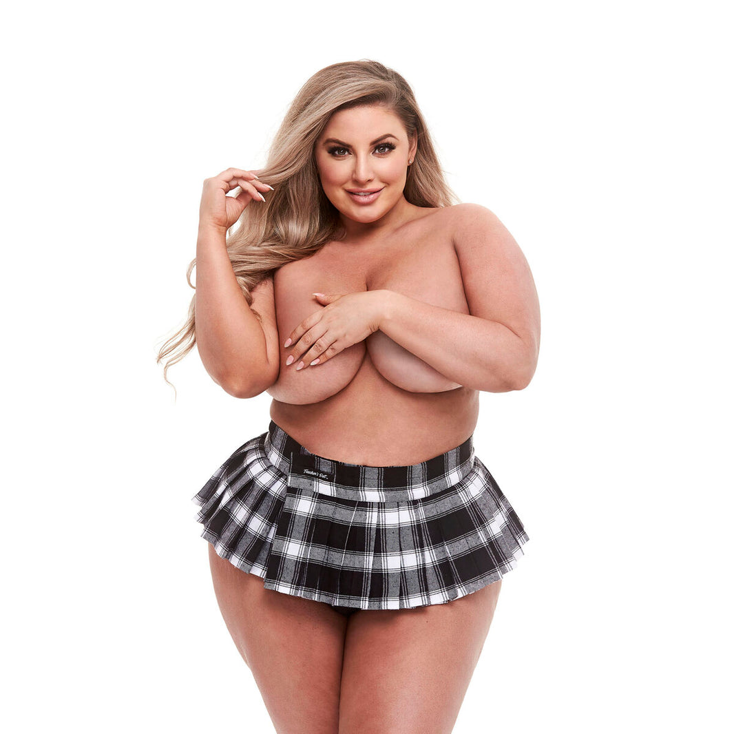 V6HE47774DF8B33DFF1132E76592DA85BF3R4828782P1