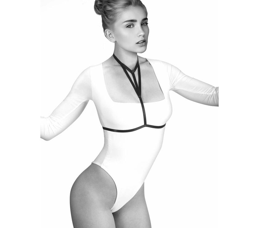 V4HBC8EA543EA6D8C3123F8CCDC2DE937AAR4673335P5