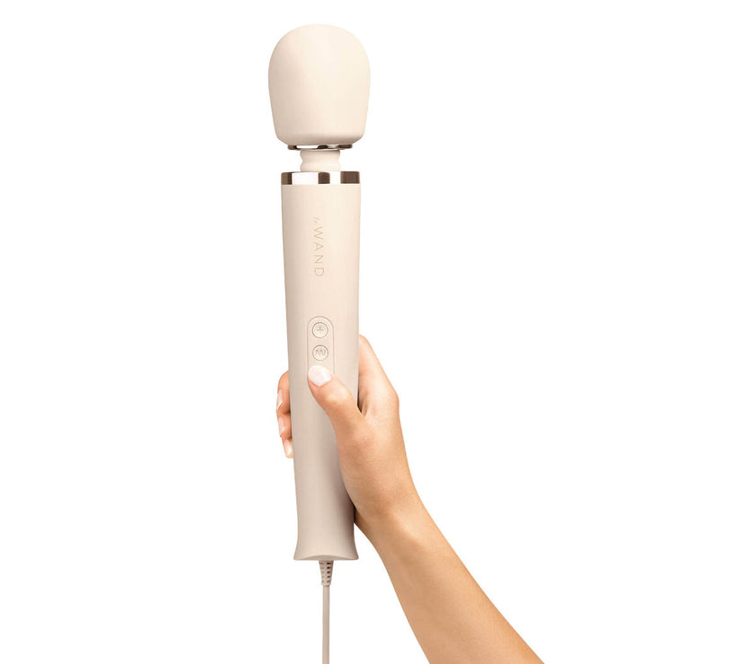 V4HB248FAC909561F64BD7D0DCCBA858C80R4631815P2