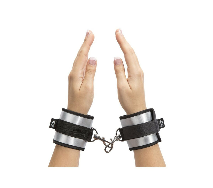 V4H118D751BBC6F2E189BAD75750963858BR4658440P2