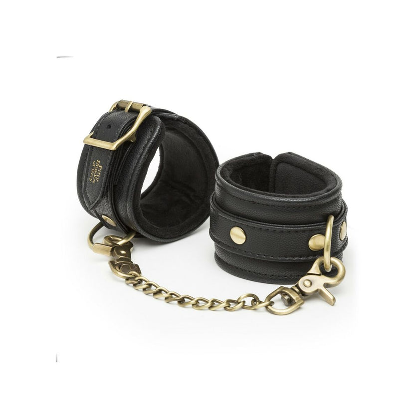 V5HE3537B7D3546009A11B4776402F34F6AR6893134P1