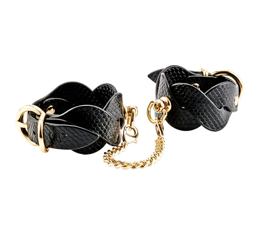 V2HC6BBF61F20407464787D8A1DCAE2C16BR7216872P1